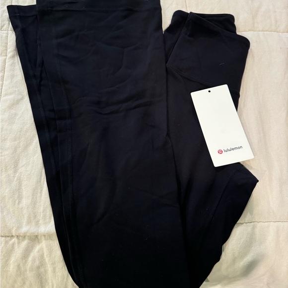 Lululemon Flare leggings - Picture 3 of 3